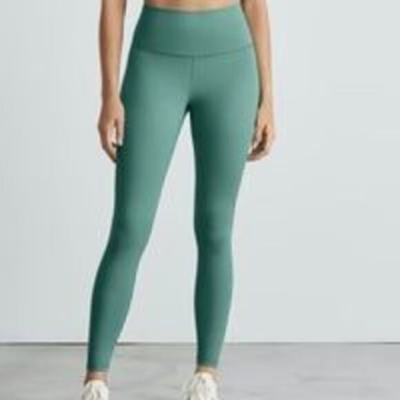 EVERLANE leggings yoga pant activewear women’s Medium - Picture 5 of 6